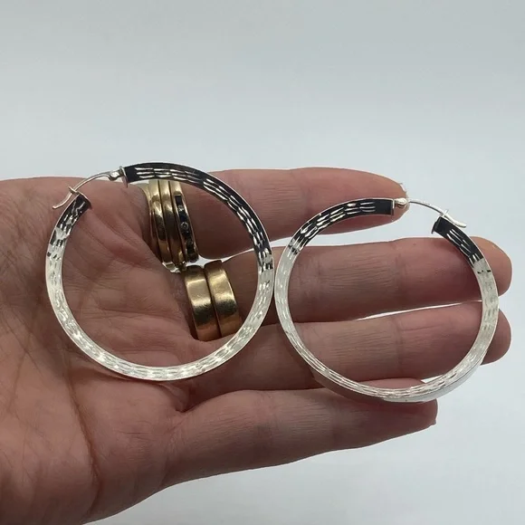 Vtg Sterling Silver Large Textured Etched Hoop Earrings / 2” - Picture 5 of 8